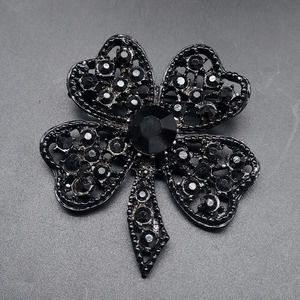 Black Rhinestone Clover Brooch Lauretian Jewelry Signed Costume Jewelry LJR